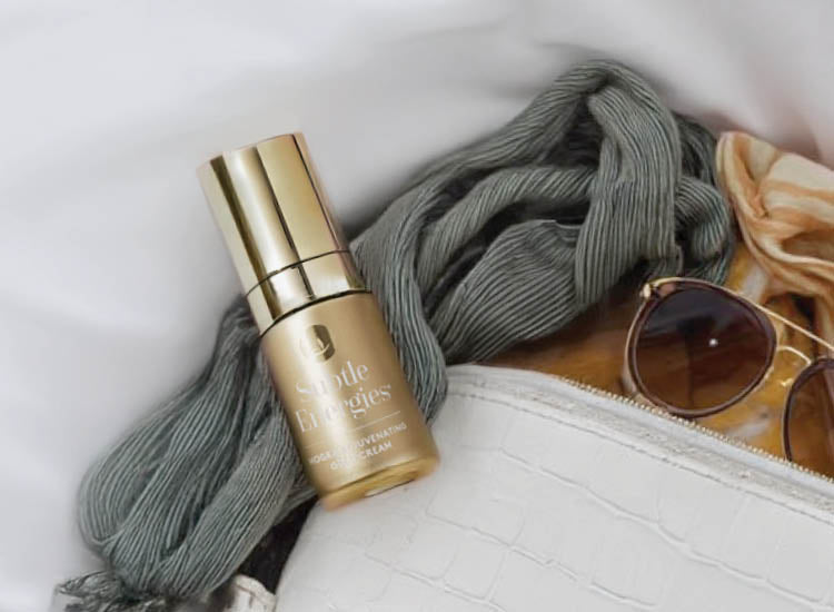 Our Skincare Experts' Guide to Staying Radiant While Travelling